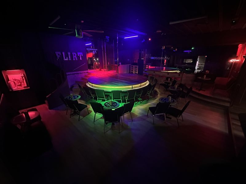 Lighting at Flirt