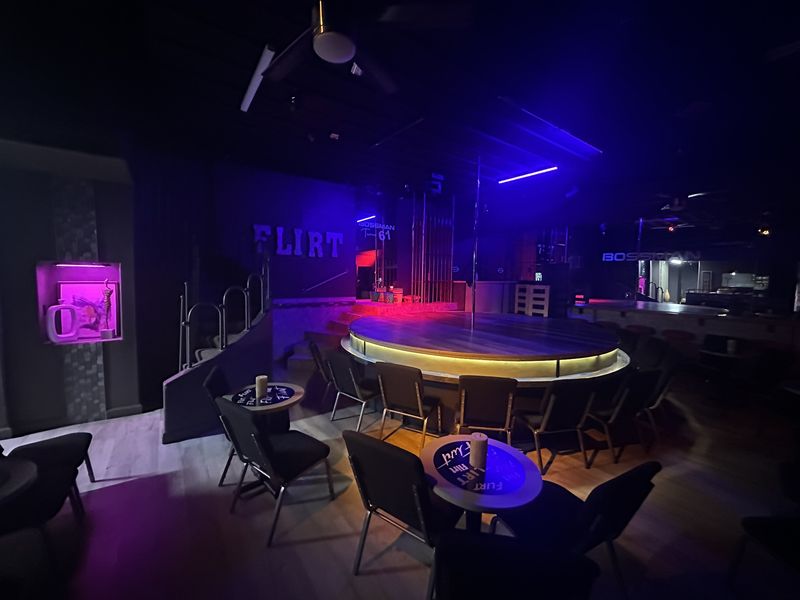 The stage at Flirt